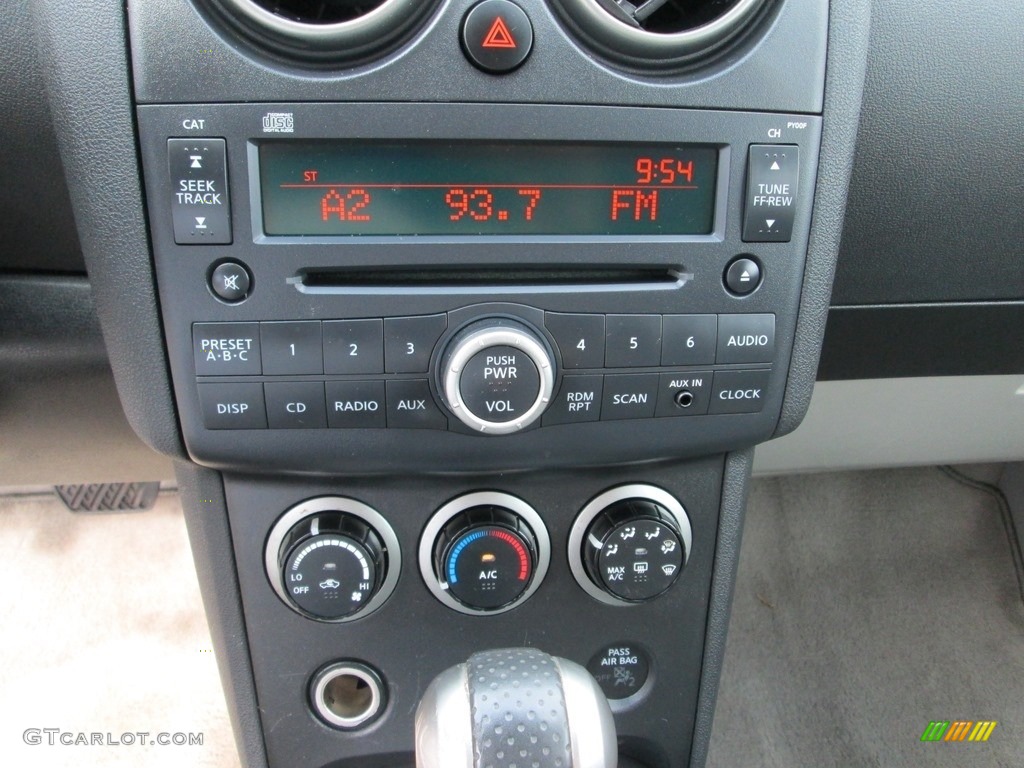 2010 Rogue S AWD - Silver Ice / Gray photo #24