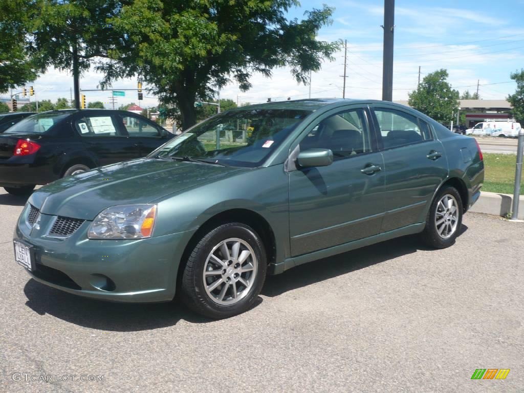 2004 Galant ES - Machine Green Metallic / Creme photo #3