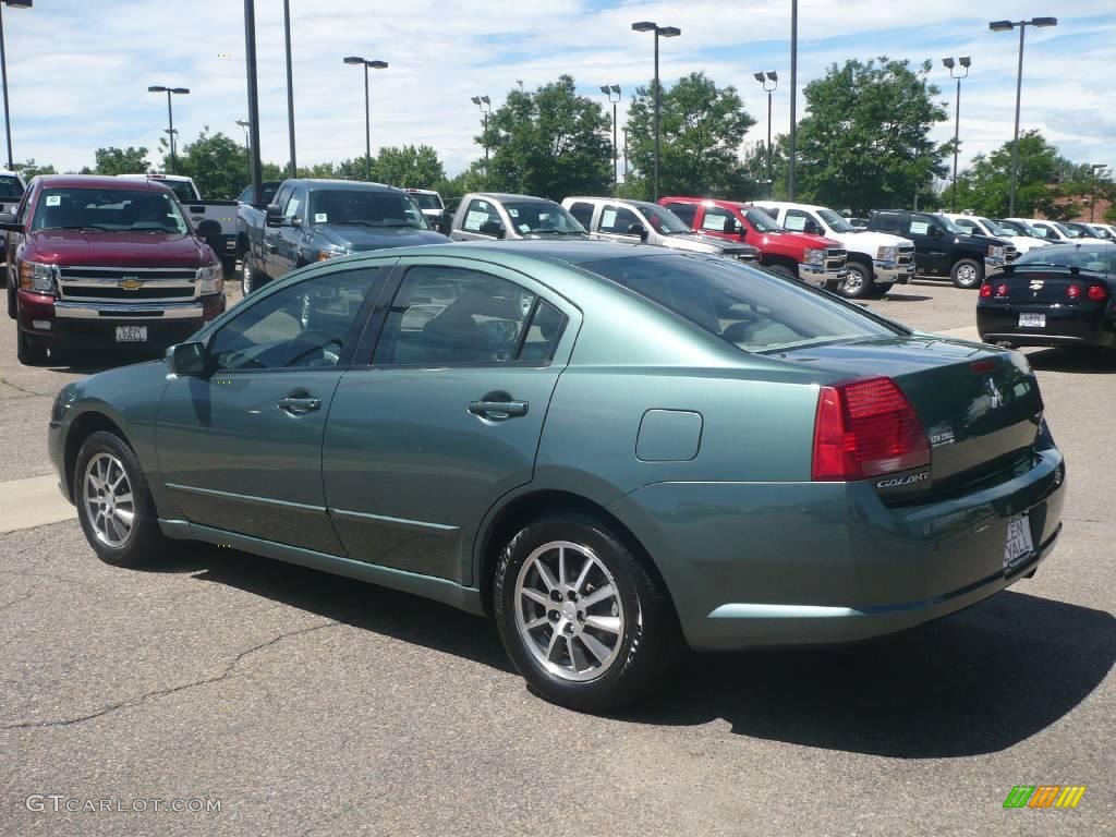 2004 Galant ES - Machine Green Metallic / Creme photo #4