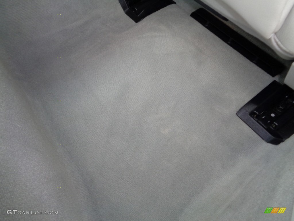 2014 E 350 Sedan - Iridium Silver Metallic / Gray/Dark Gray photo #40