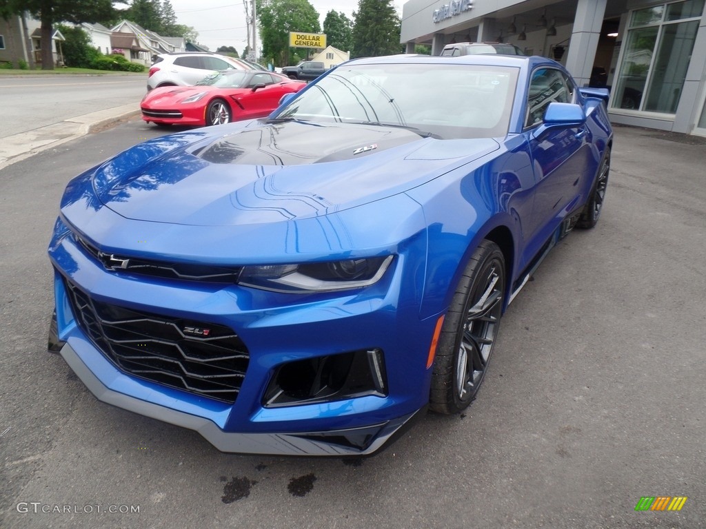 Hyper Blue Metallic 2018 Chevrolet Camaro ZL1 Coupe Exterior Photo #127517711