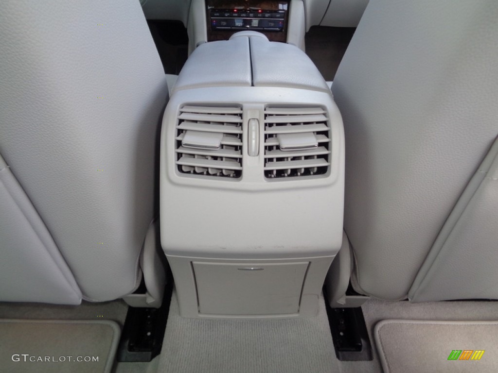 2014 E 350 Sedan - Iridium Silver Metallic / Gray/Dark Gray photo #68