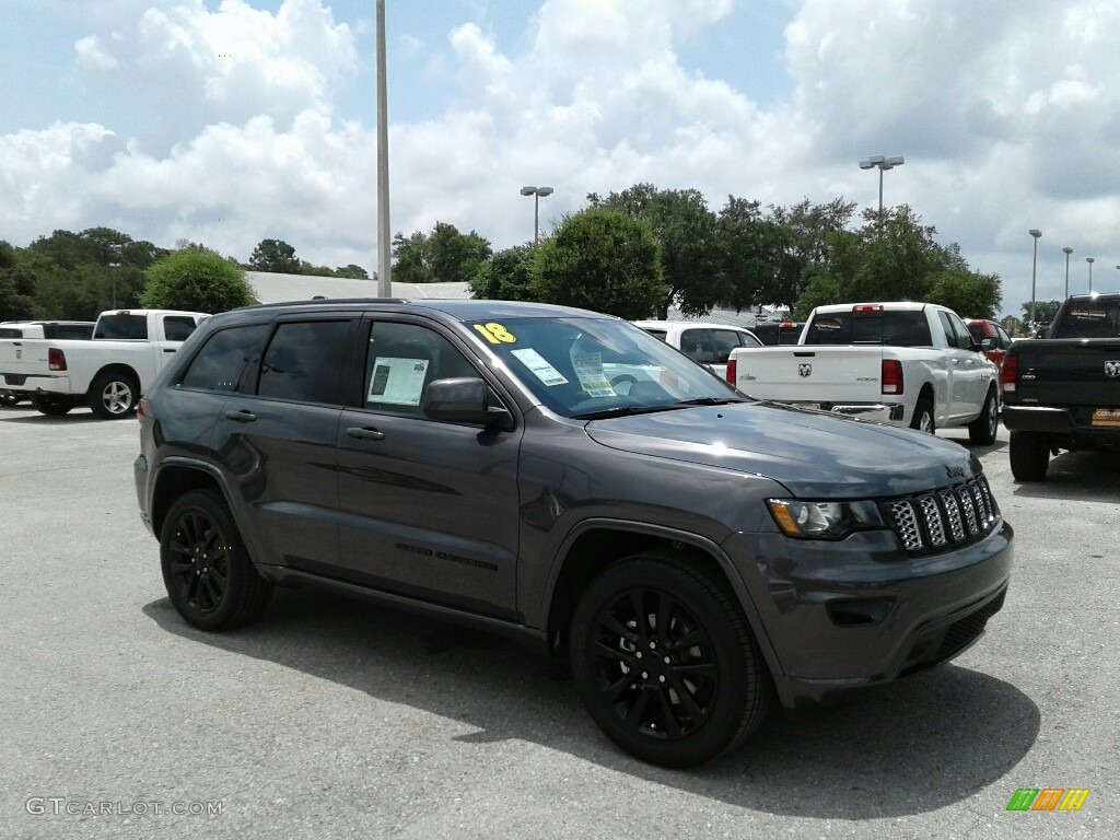 2018 Grand Cherokee Altitude - Granite Crystal Metallic / Black photo #7