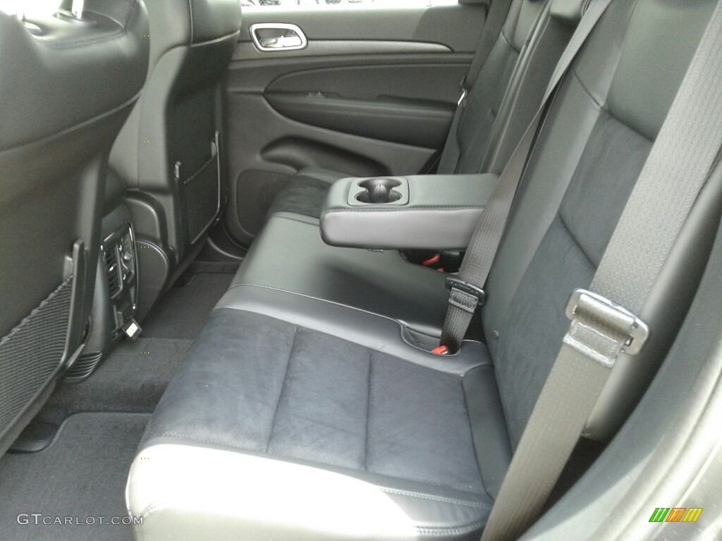 2018 Grand Cherokee Altitude - Granite Crystal Metallic / Black photo #10