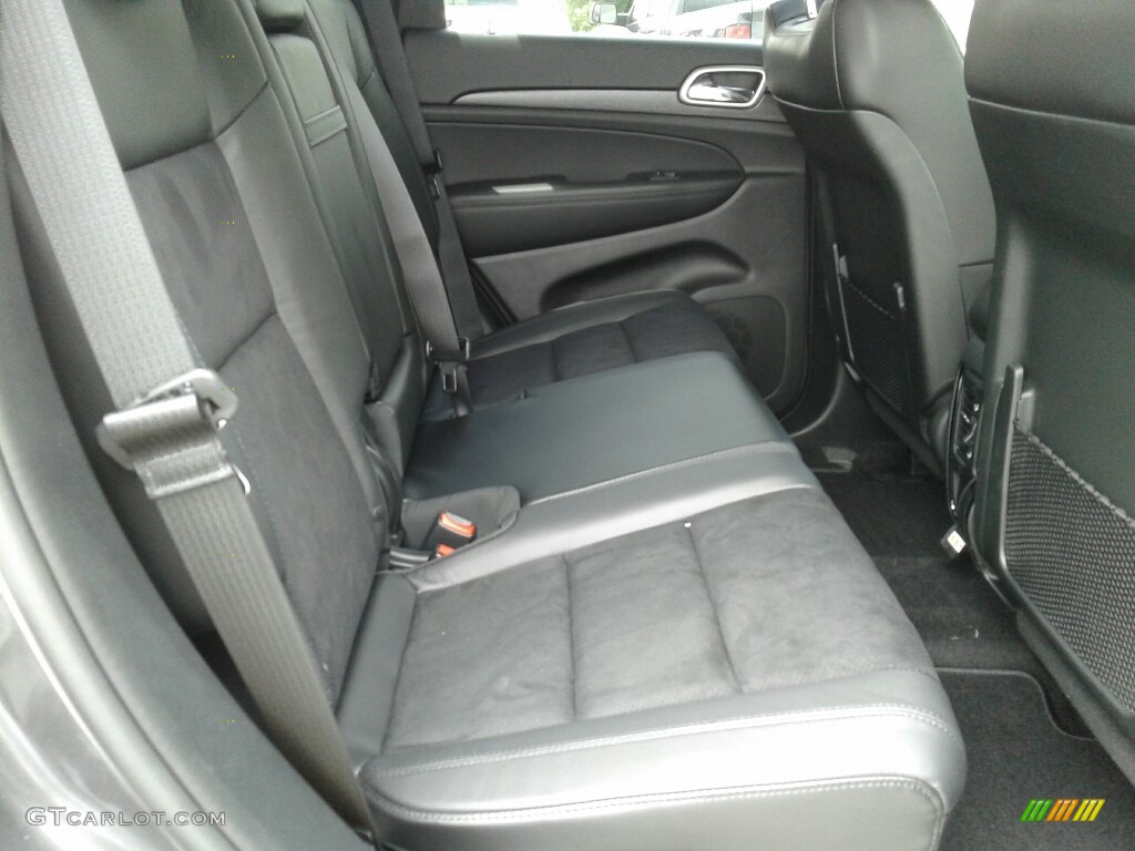 2018 Grand Cherokee Altitude - Granite Crystal Metallic / Black photo #11