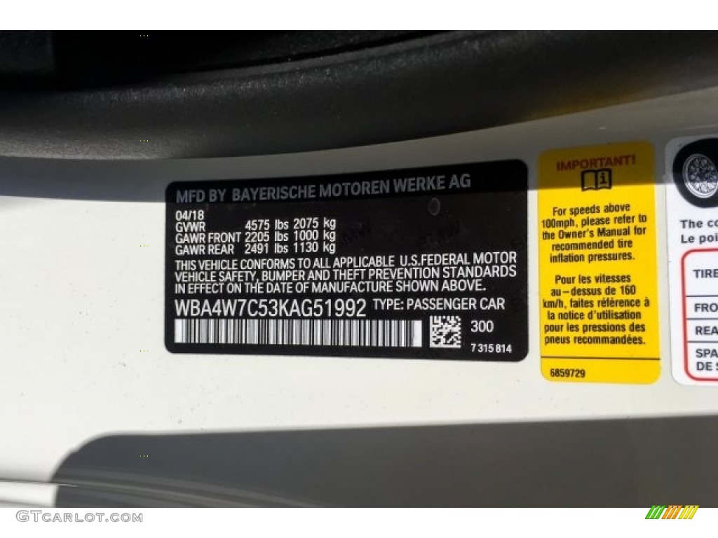 2019 4 Series Color Code 300 for Alpine White Photo #127527837