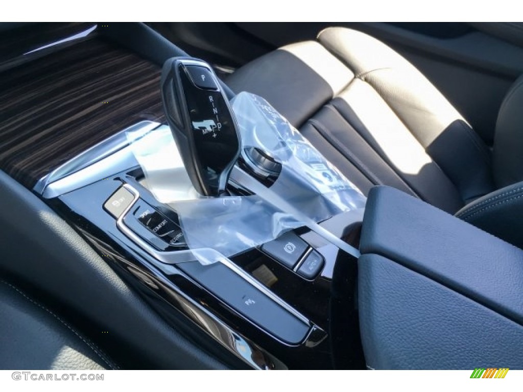 2018 5 Series 530i Sedan - Jet Black / Black photo #7