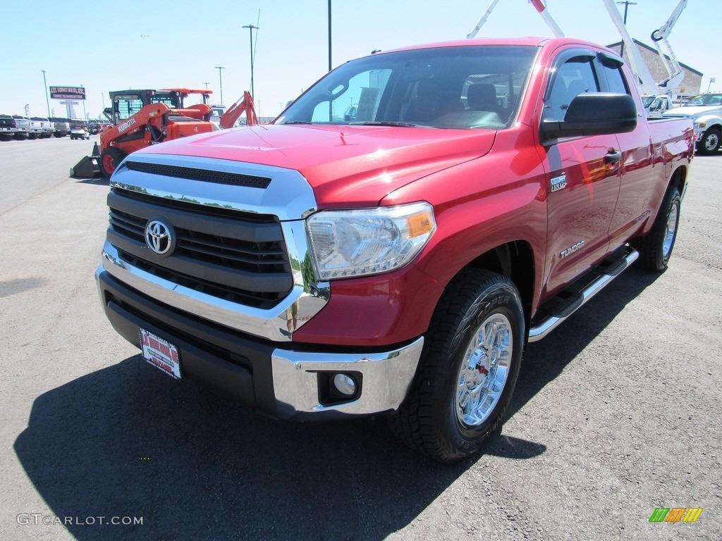 2014 Tundra SR5 Double Cab - Radiant Red / Graphite photo #4
