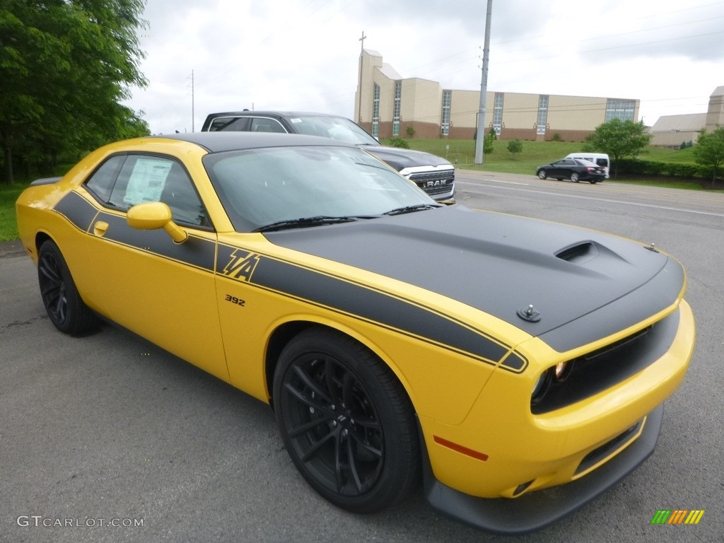 Yellow Jacket 2018 Dodge Challenger T/A 392 Exterior Photo #127528965
