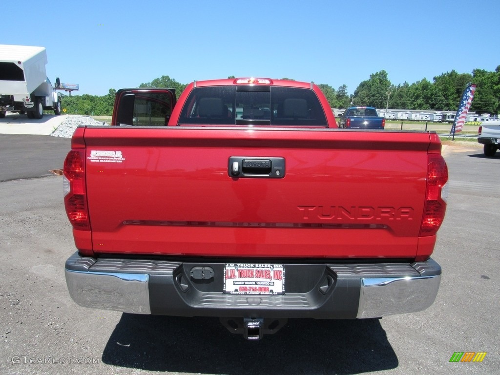 2014 Tundra SR5 Double Cab - Radiant Red / Graphite photo #37