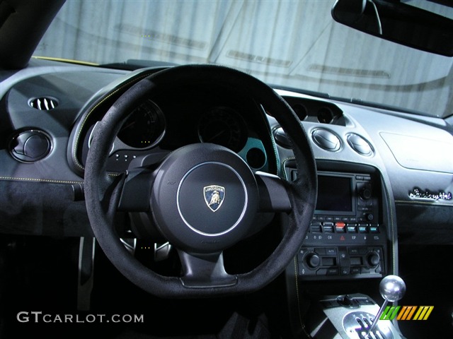 Alcantara lined steering wheel. 2006 Lamborghini Gallardo Coupe Parts