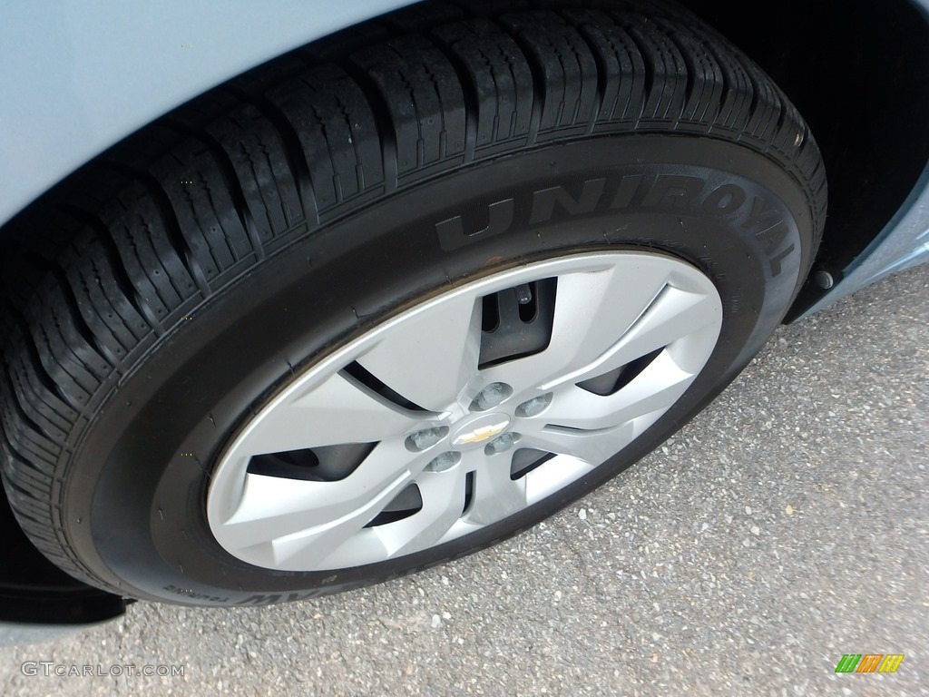 2012 Cruze LS - Ice Blue Metallic / Jet Black/Medium Titanium photo #7