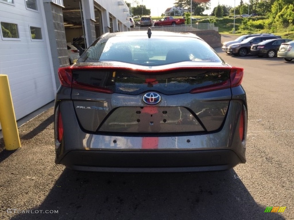 2018 Prius Prime Advanced - Magnetic Gray Metallic / Moonstone photo #4