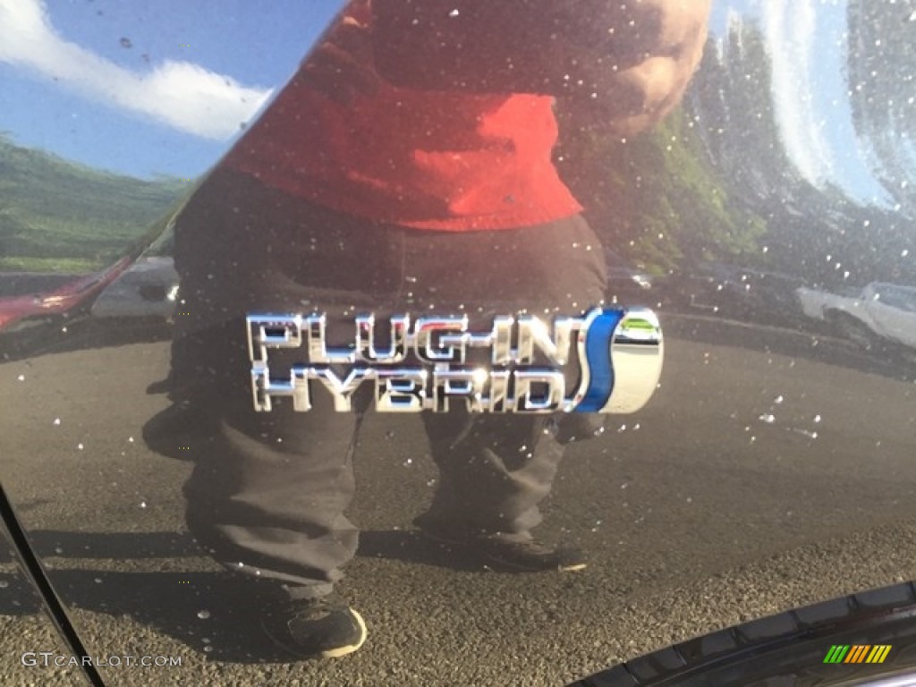 2018 Prius Prime Advanced - Magnetic Gray Metallic / Moonstone photo #5