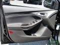 Shadow Black - Focus SE Sedan Photo No. 25