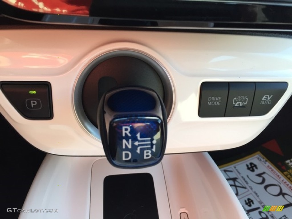 2018 Prius Prime Advanced - Magnetic Gray Metallic / Moonstone photo #21