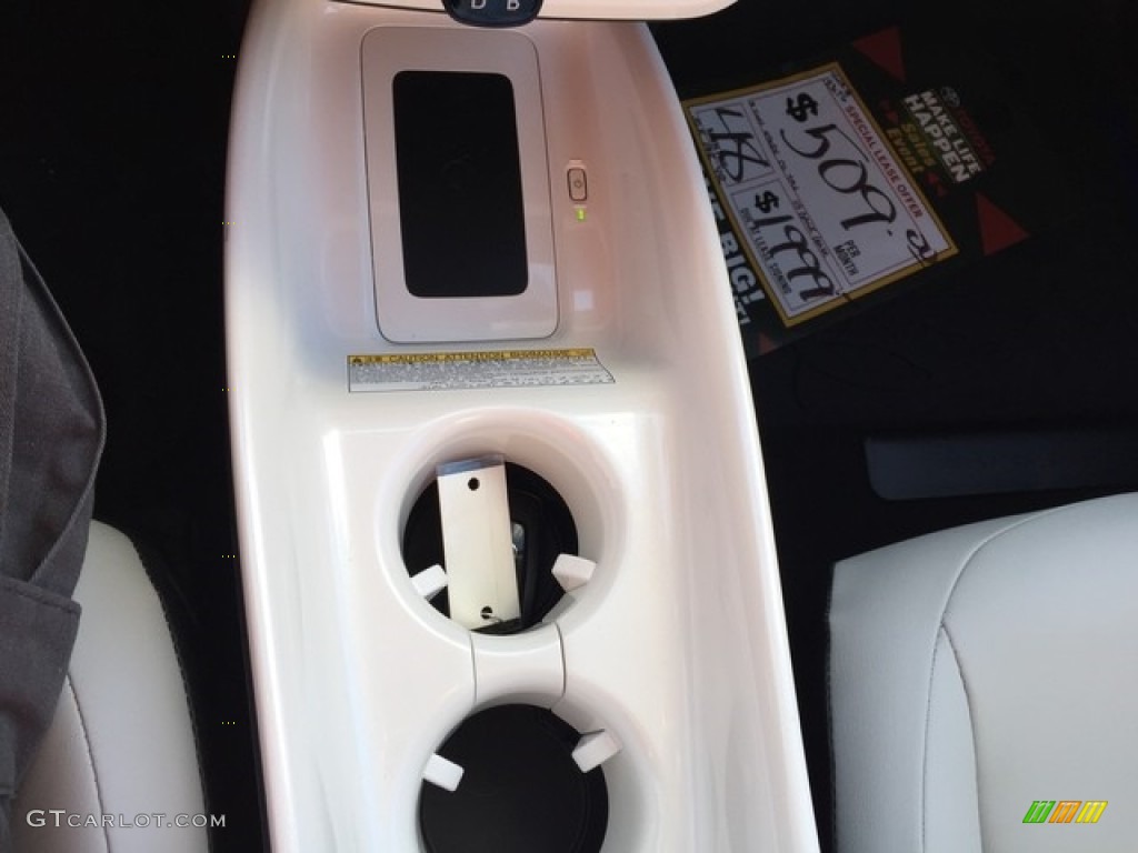 2018 Prius Prime Advanced - Magnetic Gray Metallic / Moonstone photo #22