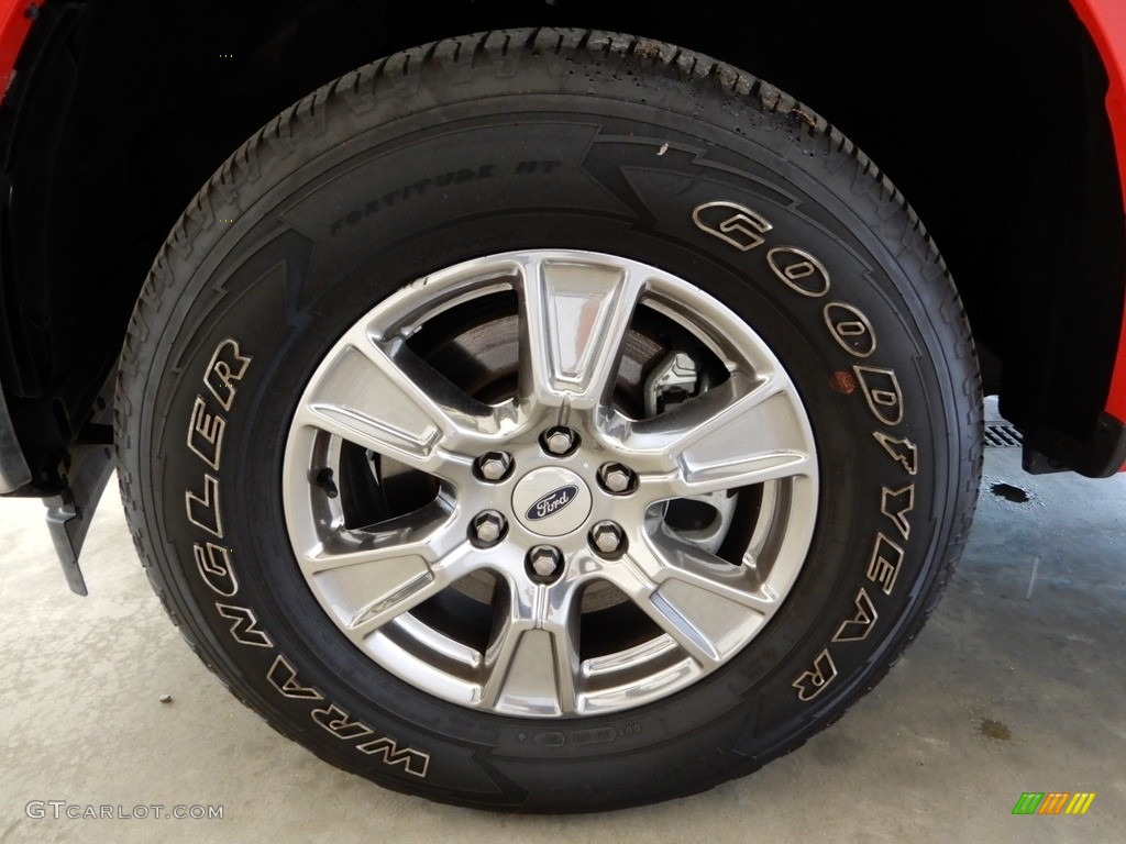2017 F150 XLT SuperCrew 4x4 - Race Red / Earth Gray photo #5