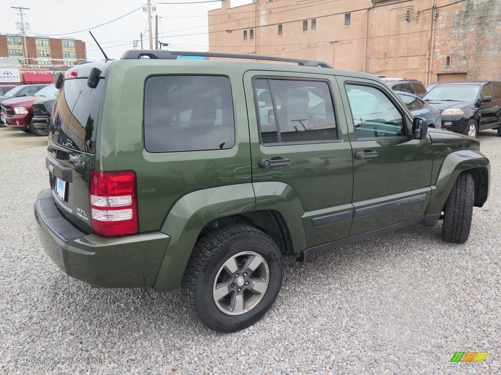 2008 Liberty Sport 4x4 - Jeep Green Metallic / Pastel Slate Gray photo #11