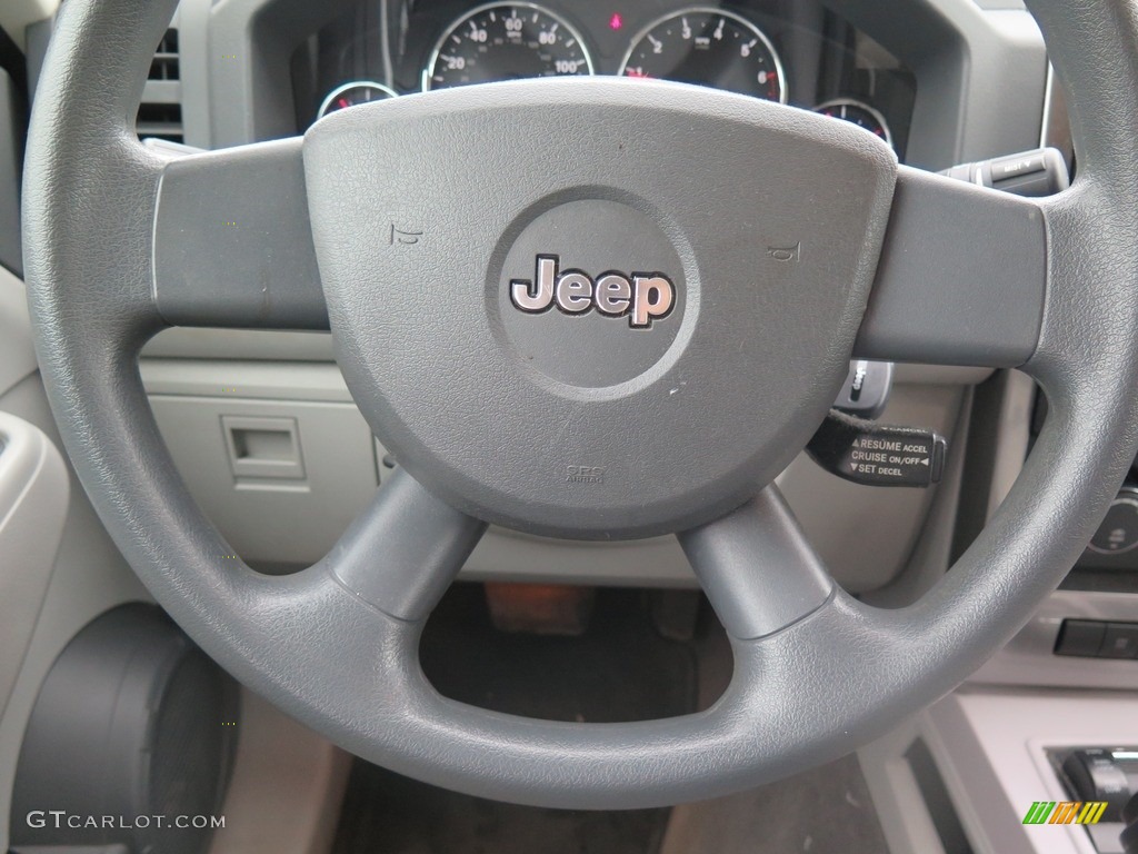 2008 Liberty Sport 4x4 - Jeep Green Metallic / Pastel Slate Gray photo #13