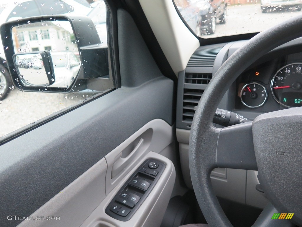 2008 Liberty Sport 4x4 - Jeep Green Metallic / Pastel Slate Gray photo #14