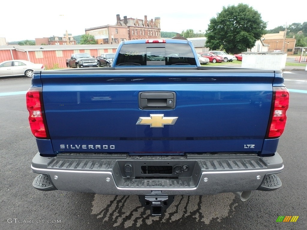 2018 Silverado 3500HD LTZ Crew Cab Dual Rear Wheel 4x4 - Deep Ocean Blue Metallic / Dark Ash/Jet Black photo #4