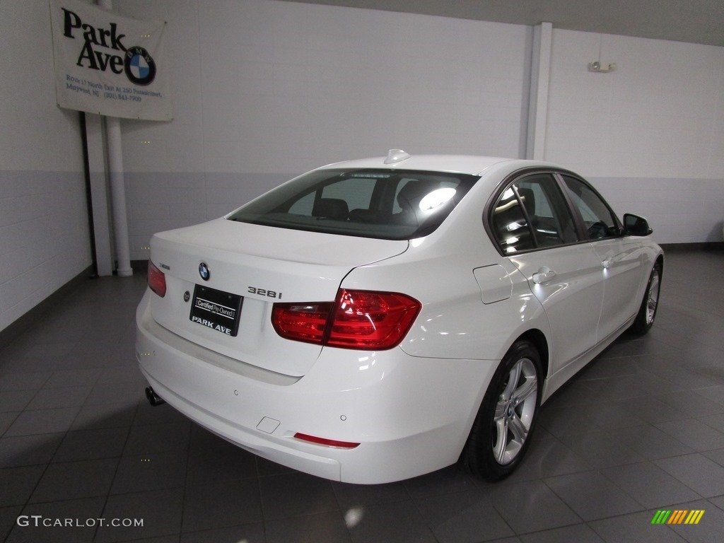 2015 3 Series 328i xDrive Sedan - Alpine White / Black photo #5