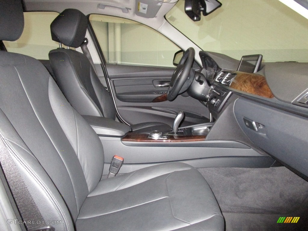 2015 3 Series 328i xDrive Sedan - Alpine White / Black photo #17