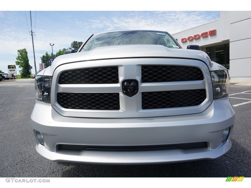 2018 1500 Express Crew Cab - Bright Silver Metallic / Black/Diesel Gray photo #2