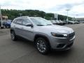 2019 Billet Silver Metallic Jeep Cherokee Latitude Plus  photo #7