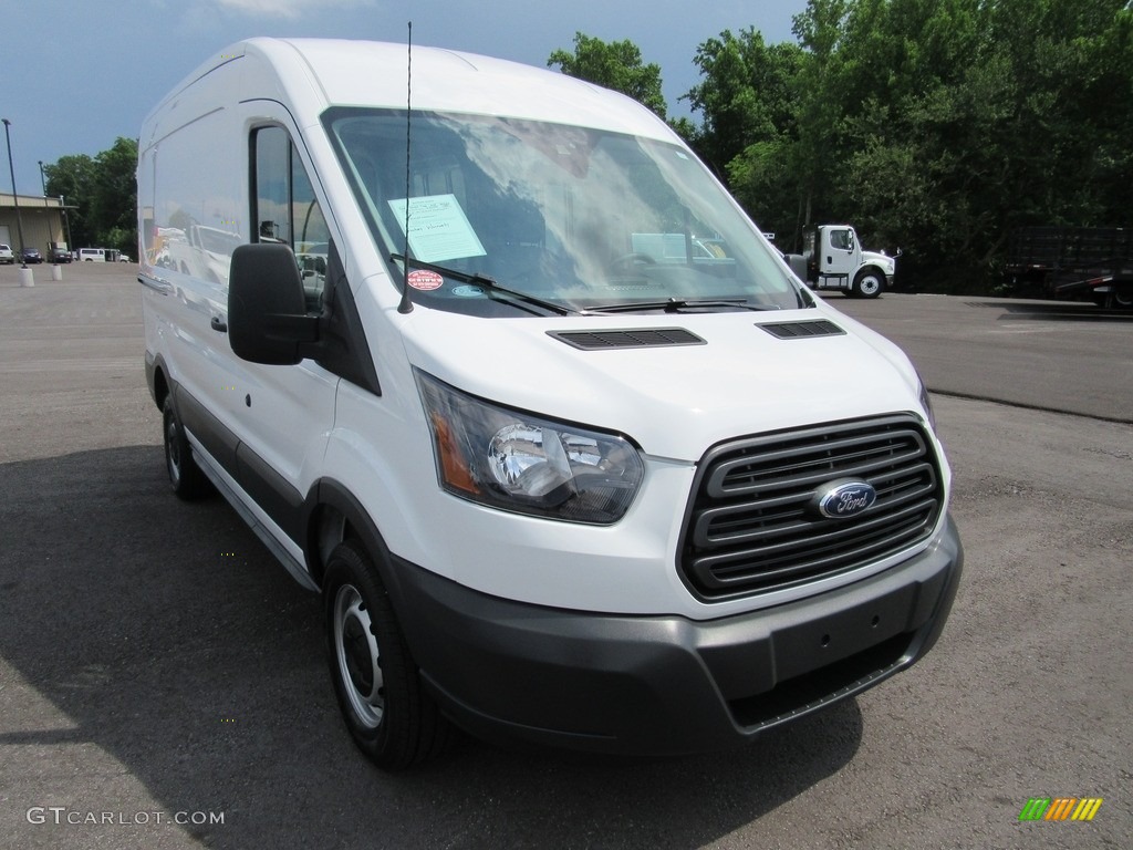Oxford White 2018 Ford Transit Van 250 MR Regular Exterior Photo #127562730