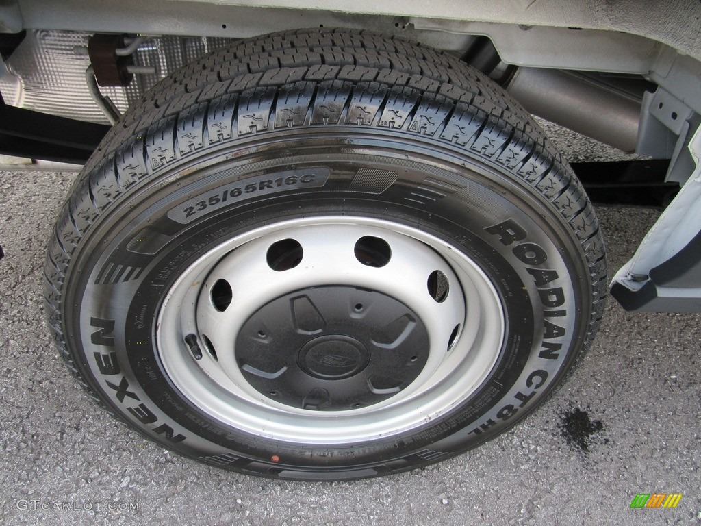 2018 Ford Transit Van 250 MR Regular Wheel Photo #127563615
