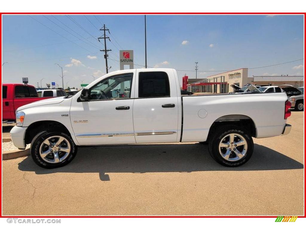 2008 Ram 1500 Laramie Quad Cab 4x4 - Bright White / Medium Slate Gray photo #2