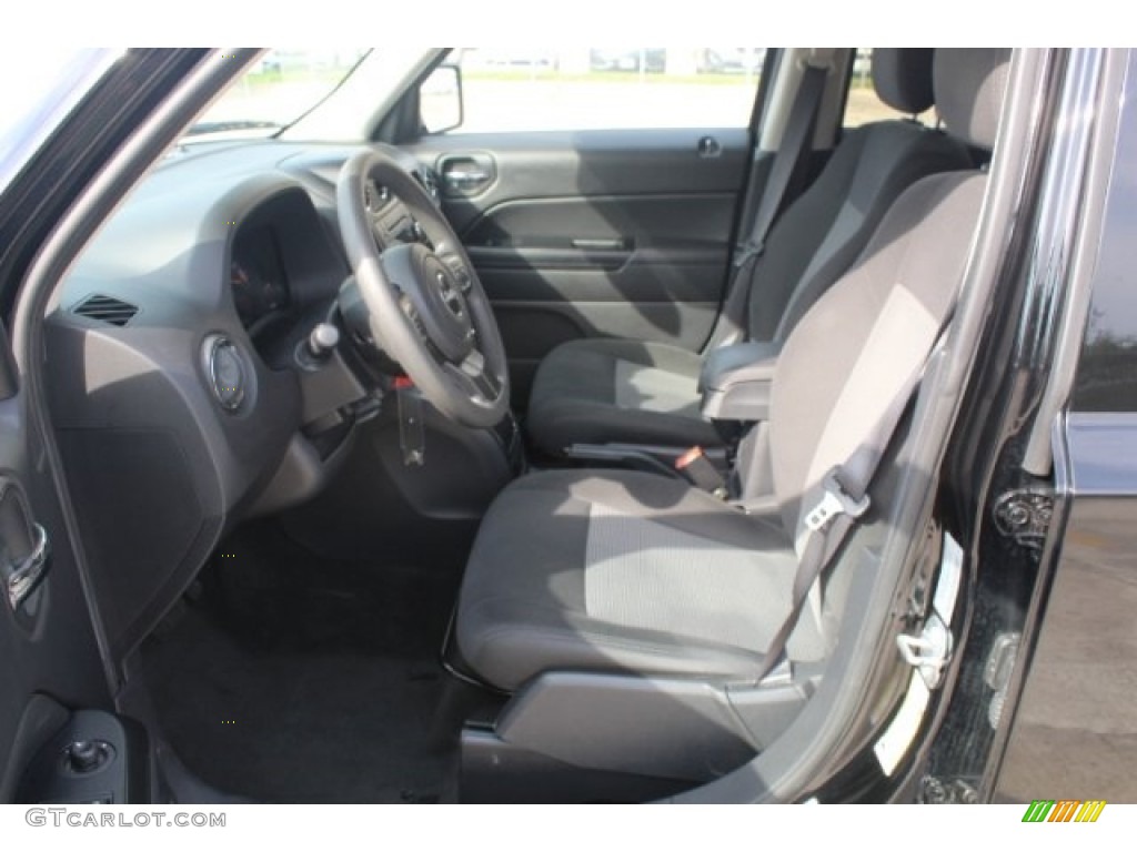 2017 Patriot Sport - Black / Dark Slate Gray photo #15