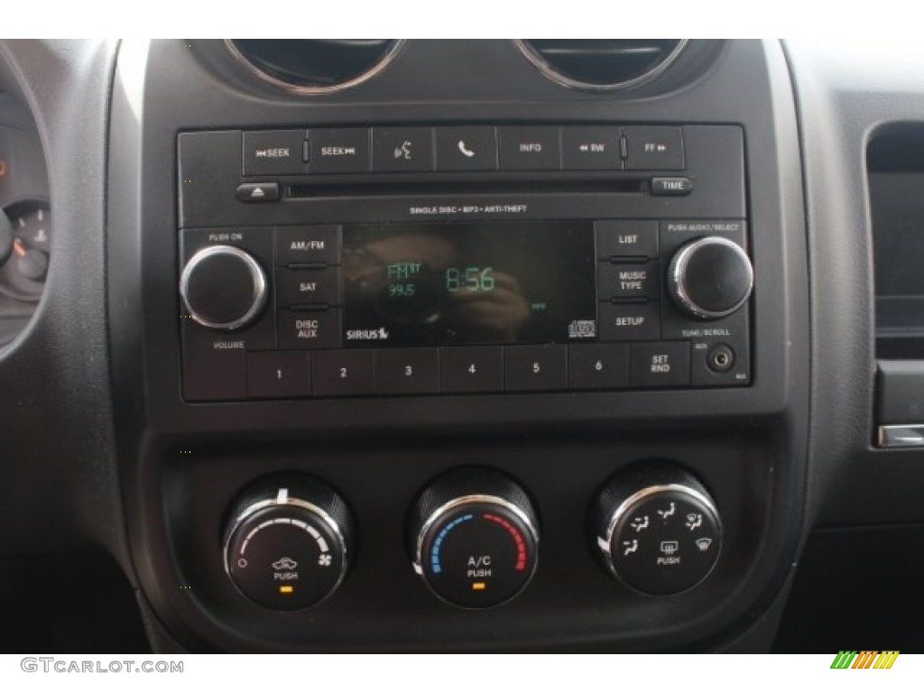2017 Patriot Sport - Black / Dark Slate Gray photo #17