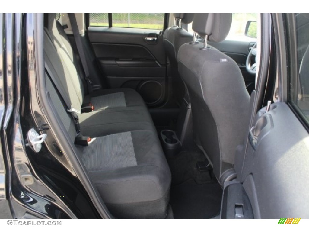 2017 Patriot Sport - Black / Dark Slate Gray photo #28