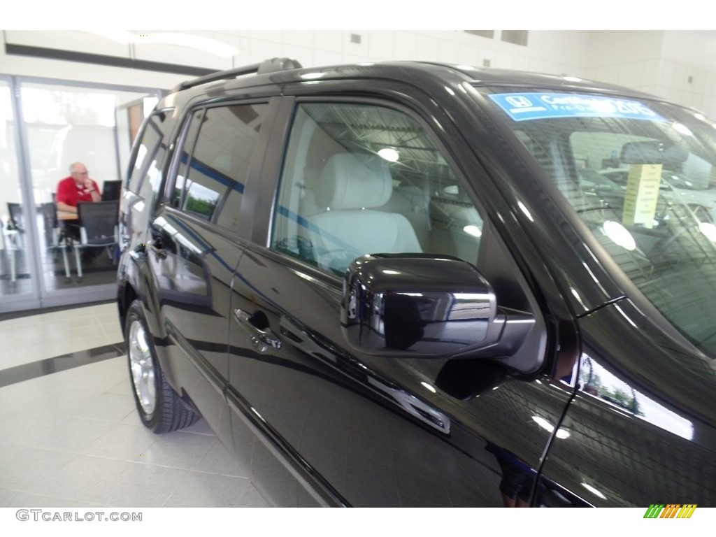 2015 Pilot EX 4WD - Crystal Black Pearl / Gray photo #9
