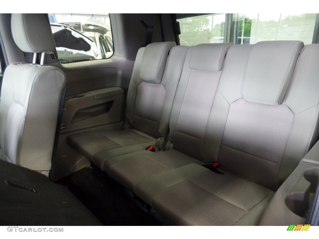 2015 Pilot EX 4WD - Crystal Black Pearl / Gray photo #16