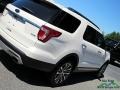 2017 White Platinum Ford Explorer Platinum 4WD  photo #32