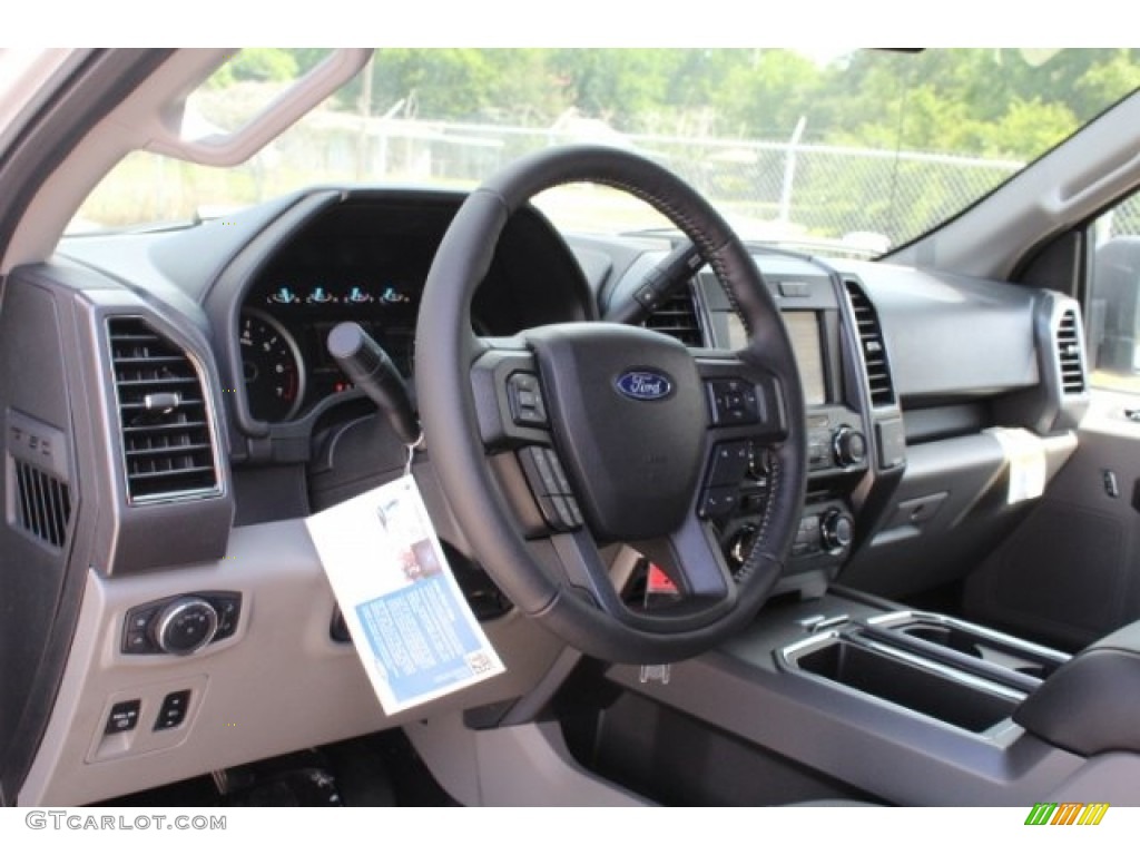 2018 F150 XLT SuperCrew 4x4 - Ingot Silver / Earth Gray photo #14