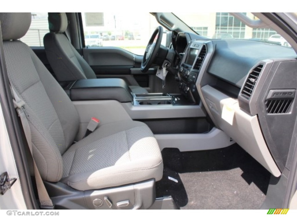 2018 F150 XLT SuperCrew 4x4 - Ingot Silver / Earth Gray photo #34