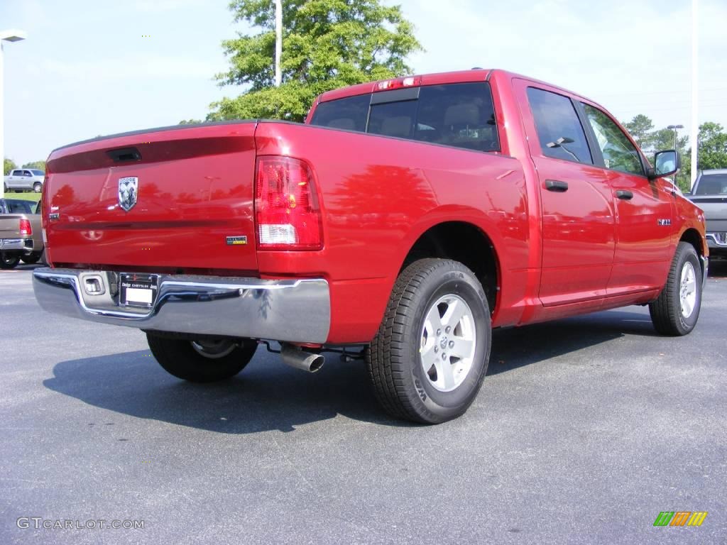 2009 Ram 1500 SLT Crew Cab - Inferno Red Crystal Pearl / Light Pebble Beige/Bark Brown photo #3