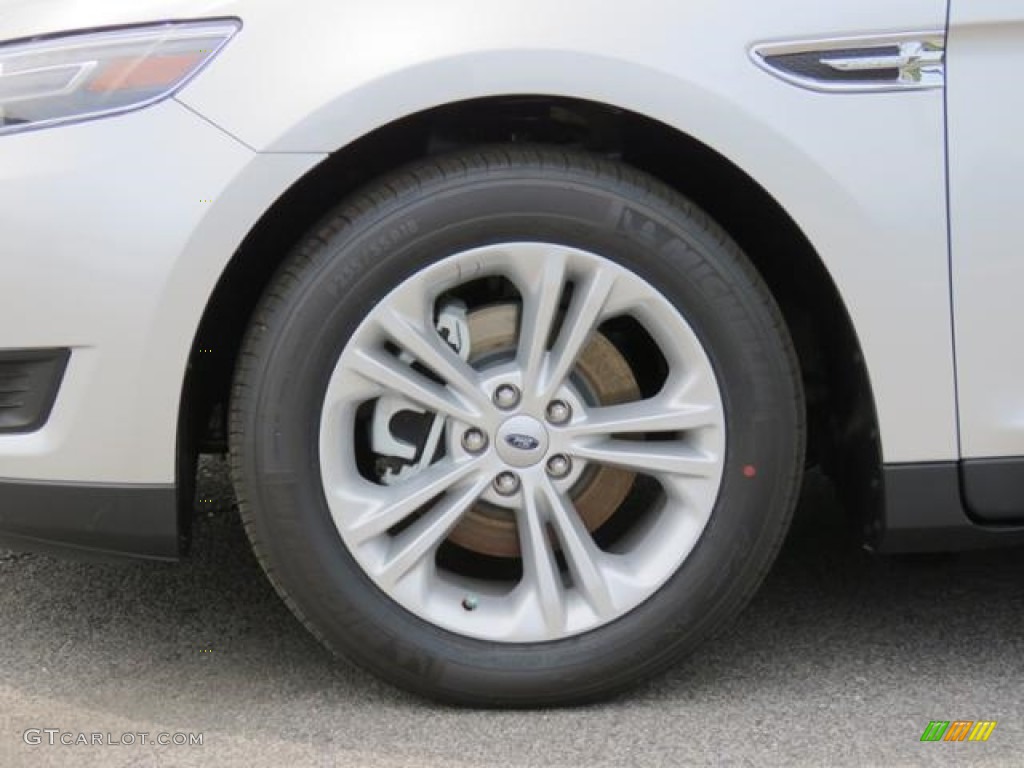 2018 Ford Taurus SE Wheel Photo #127581142