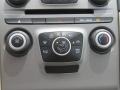 2018 Ford Taurus SE Controls