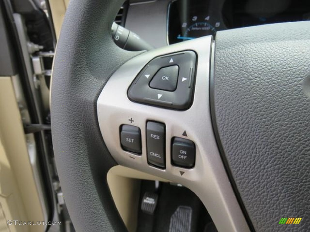 2018 Ford Taurus SE Dune Steering Wheel Photo #127581337