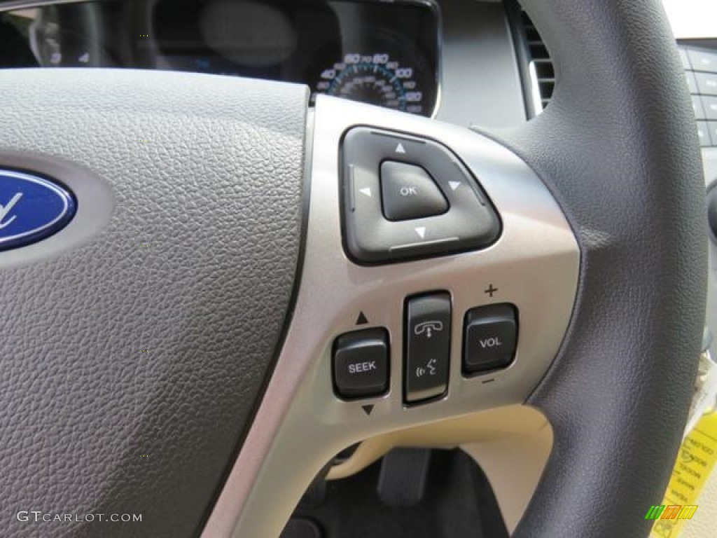 2018 Ford Taurus SE Dune Steering Wheel Photo #127581352
