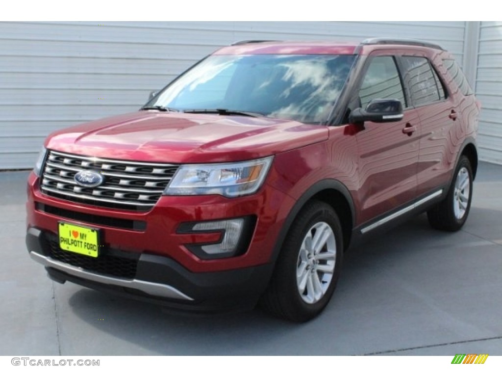 2016 Explorer XLT - Ruby Red Metallic Tri-Coat / Ebony Black photo #3