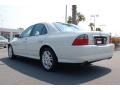 Ceramic White Pearlescent - LS V8 Photo No. 3