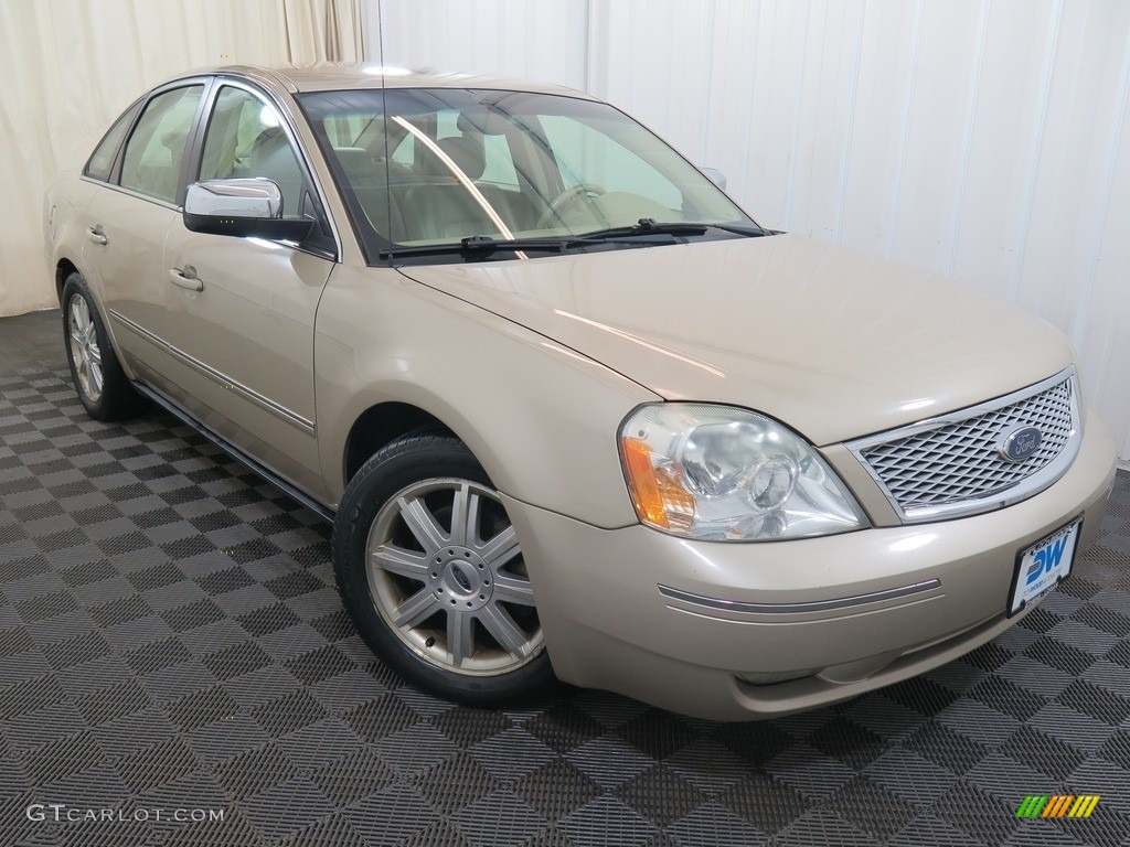 2005 Five Hundred Limited - Pueblo Gold Metallic / Pebble Beige photo #3
