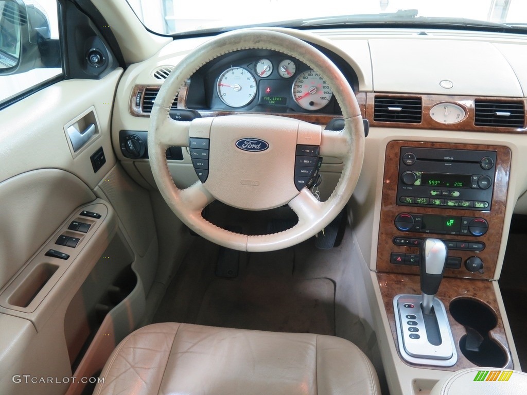 2005 Five Hundred Limited - Pueblo Gold Metallic / Pebble Beige photo #11
